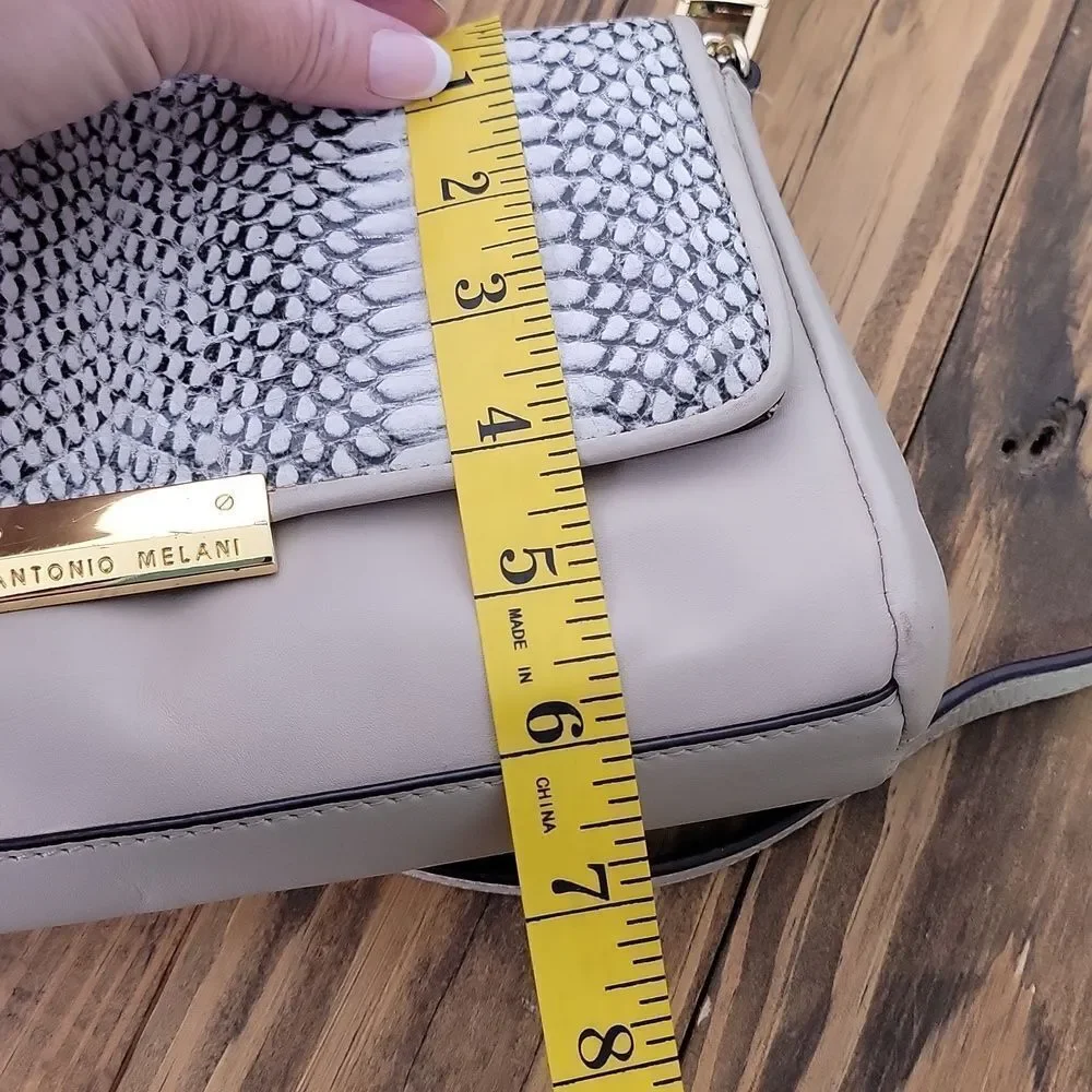 Antonio Melani. Elegant Cream and Silver Snakeskin Bag. EUC